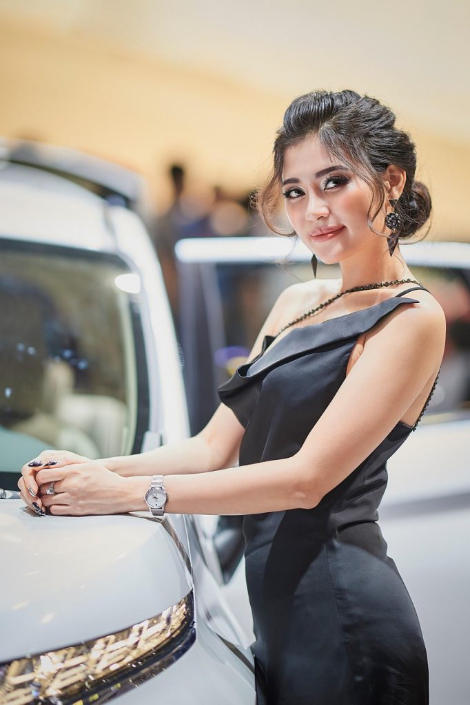 Escort Damen Gesucht In Frankfurt Mainz Wiesabden Koblenz