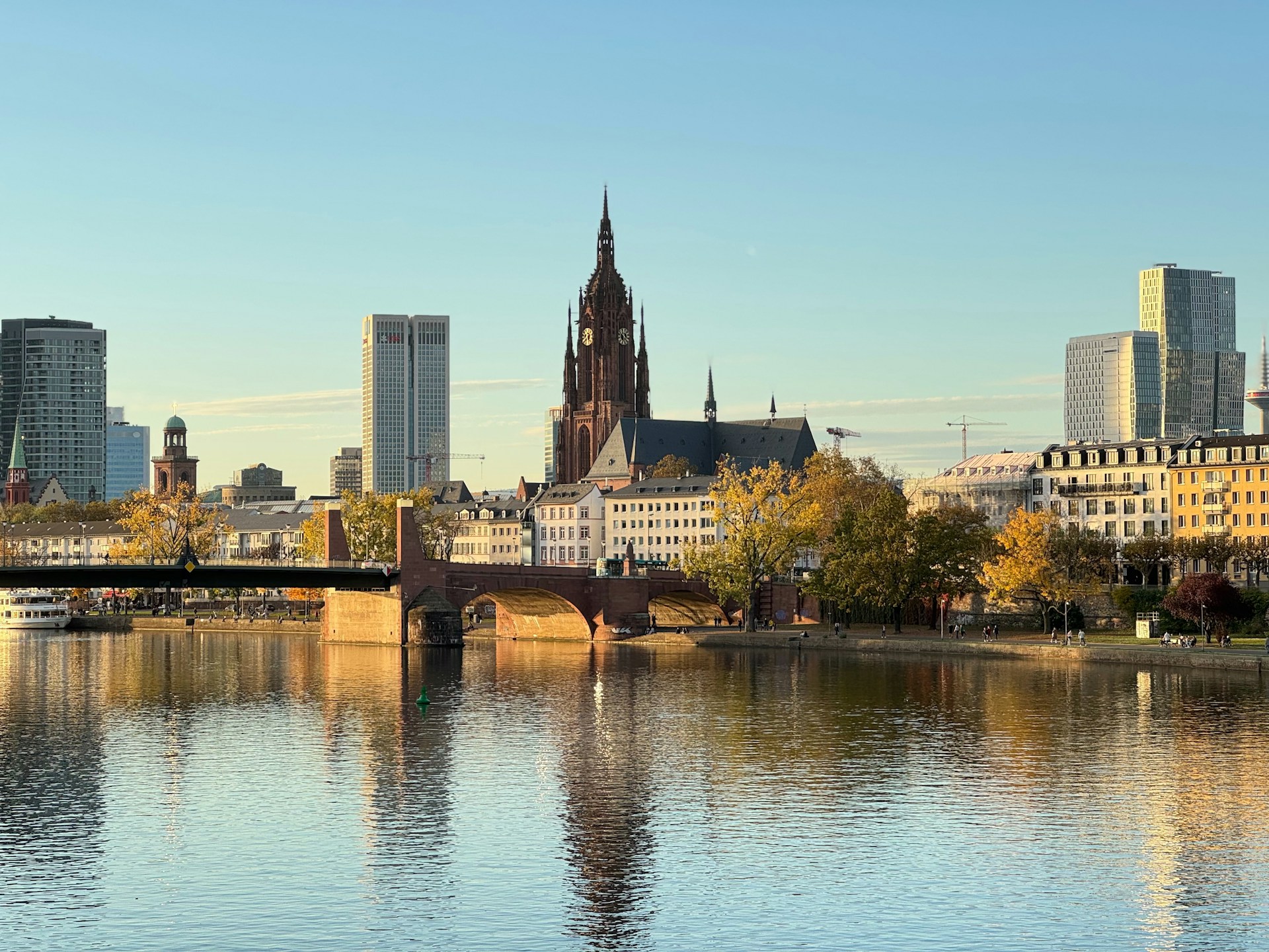Frankfurter Skyline am Main